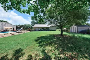 50 County Rd 13200, Blossom, TX 75416 - Photo 12