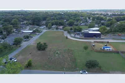 3733 Kolloch Drive, Dallas, TX 75216 - Photo 8