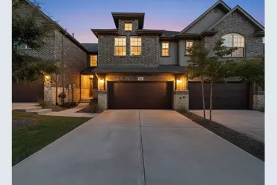 2740 Majesty Drive, Little Elm, TX 75068 - Photo 2