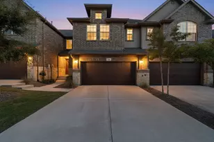 2740 Majesty Dr, Little Elm, TX 75068 - Photo 2