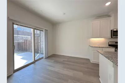 2740 Majesty Drive, Little Elm, TX 75068 - Photo 4