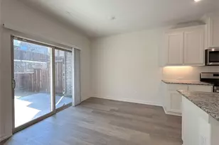 2740 Majesty Dr, Little Elm, TX 75068 - Photo 4