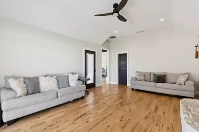 800 Round Hill Road, Fort Worth, TX 76131 - Photo 14