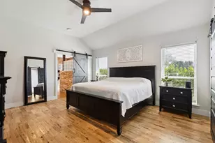 800 Round Hill Rd, Fort Worth, TX 76131 - Photo 16