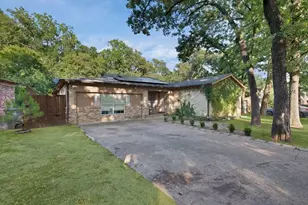 320 Old Mill Ln, Dallas, TX 75217 - Photo 2