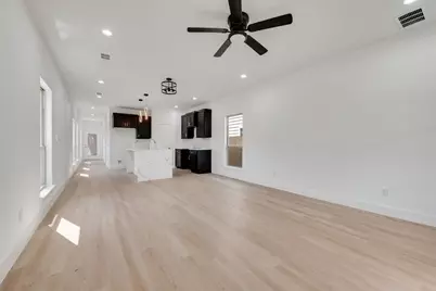 2350 Scott Street, Dallas, TX 75215 - Photo 2