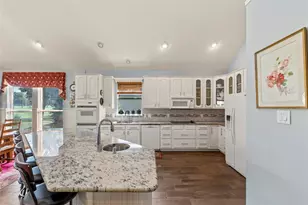 347 St Andrews Dr, Mabank, TX 75156 - Photo 14