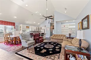 347 St Andrews Dr, Mabank, TX 75156 - Photo 10