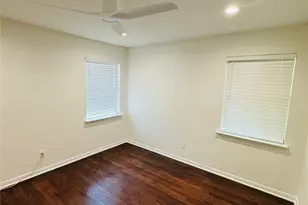 8406 Foxwood Ln, Dallas, TX 75217 - Photo 10