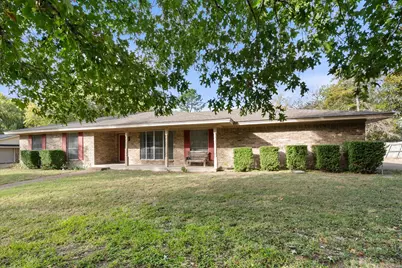 2812 Winfield Drive, Corsicana, TX 75110 - Photo 2