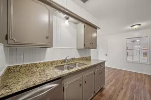 2812 Winfield Dr, Corsicana, TX 75110 - Photo 12