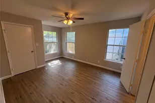 1409 N Highland Ave, Sherman, TX 75092 - Photo 10