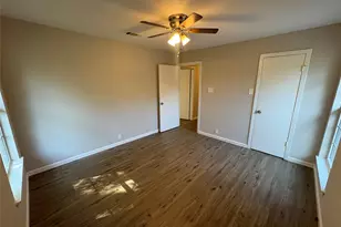 1409 N Highland Ave, Sherman, TX 75092 - Photo 12