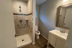 1409 N Highland Ave, Sherman, TX 75092 - Photo 14