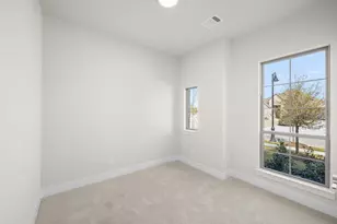 470 Red Maple Rd, Waxahachie, TX 75165 - Photo 10