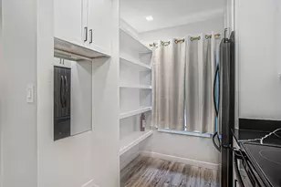 618 W Collins St, Denton, TX 76201 - Photo 10