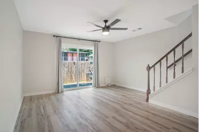 618 W Collins Street, Denton, TX 76201 - Photo 12