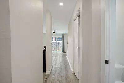 618 W Collins Street, Denton, TX 76201 - Photo 6