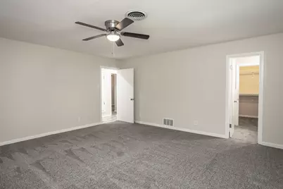 402 Melody Lane, Gainesville, TX 76240 - Photo 32