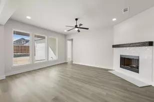 490 Red Maple Rd, Waxahachie, TX 75165 - Photo 22