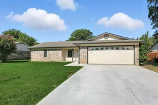 1028 Bryant St, Benbrook, TX 76126 - Photo 20