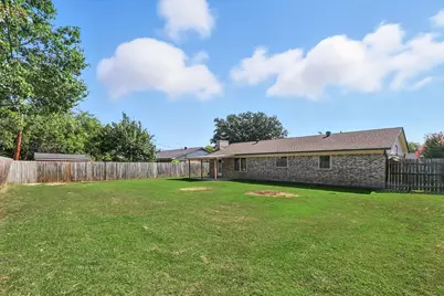 1028 Bryant Street, Benbrook, TX 76126 - Photo 24
