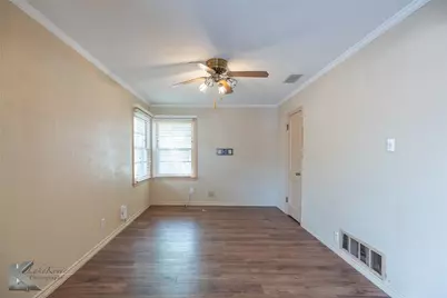 3249 S 13th Street, Abilene, TX 79605 - Photo 8