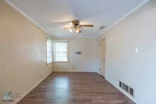 3249 S 13th St, Abilene, TX 79605 - Photo 8