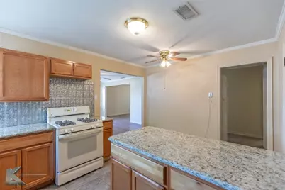 3249 S 13th Street, Abilene, TX 79605 - Photo 12