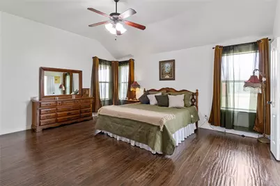 5965 Feather Wind Way, Fort Worth, TX 76135 - Photo 18