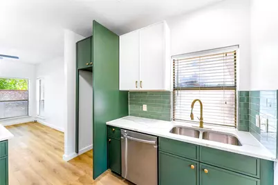 1800 Hyde Park Court, Flower Mound, TX 75028 - Photo 8