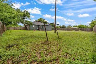506 W 2nd Street, Cisco, TX 76437 - Photo 14