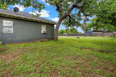 506 W 2nd Street, Cisco, TX 76437 - Photo 12