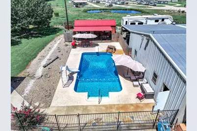 5608 Hwy 82, Blossom, TX 75416 - Photo 6