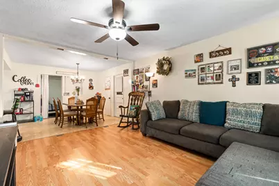 4312 Greenbriar Drive, Bellmead, TX 76705 - Photo 4