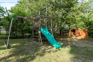 4312 Greenbriar Dr, Bellmead, TX 76705 - Photo 30