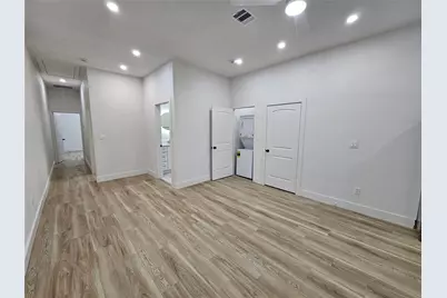 808 W 10th Street, Dallas, TX 75208 - Photo 8