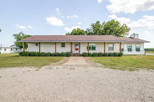 2101 Alsdorf Rd, Ennis, TX 75119 - Photo 4