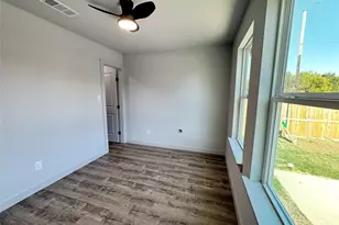 3300 Stevens St, Greenville, TX 75401 - Photo 8