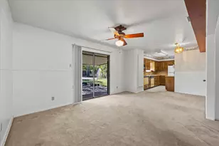 11114 Quail Run St, Dallas, TX 75238 - Photo 10