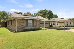 11114 Quail Run St, Dallas, TX 75238 - Photo 2
