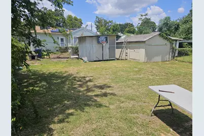 2815 Burger Avenue, Dallas, TX 75215 - Photo 10