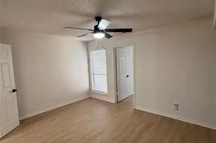 2305 Basil Dr, Arlington, TX 76006 - Photo 8