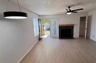 2305 Basil Dr, Arlington, TX 76006 - Photo 2