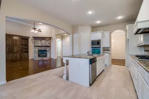 794 Featherstone Dr, Rockwall, TX 75087 - Photo 16