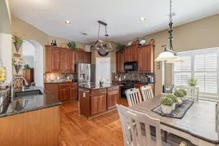 2084 Barret Dr, Frisco, TX 75033 - Photo 12