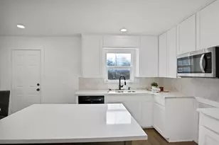 552 Norwood Dr, Hurst, TX 76053 - Photo 14