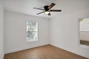 552 Norwood Dr, Hurst, TX 76053 - Photo 18