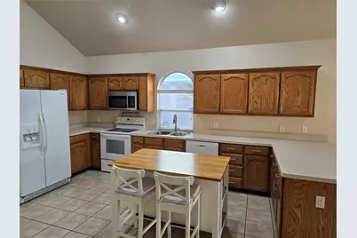 624 Caravan Drive, Fort Worth, TX 76131 - Photo 8