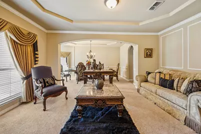 606 Montclaire Drive, Mansfield, TX 76063 - Photo 4